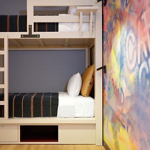 Windowless Guest room 2 Twin or Single Beds bunk No view